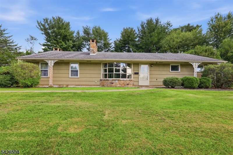7 Essex Road Washington NJ 07882