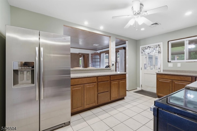 7 Essex Road Washington NJ 07882