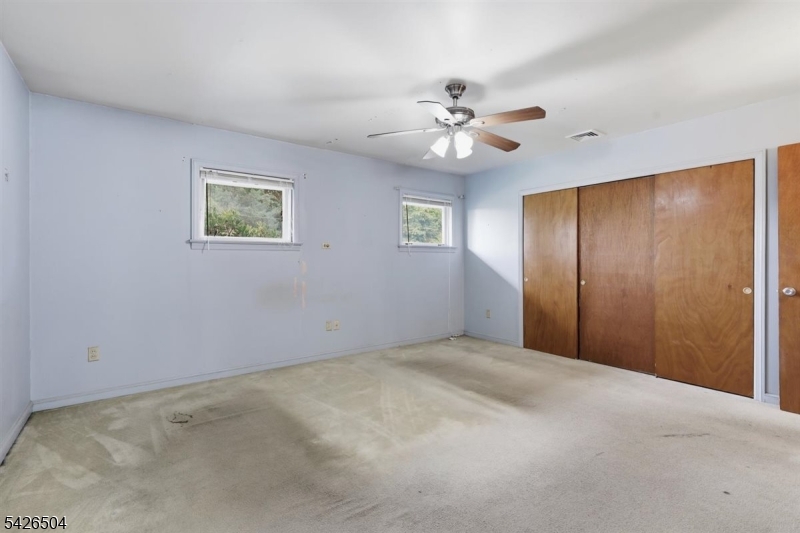 7 Essex Road Washington NJ 07882