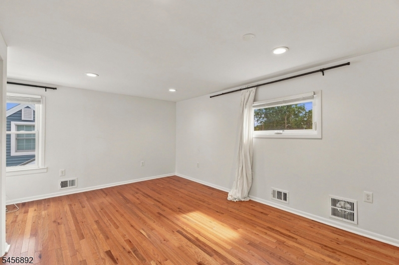 1138 Mayfair Drive Rahway NJ 07065