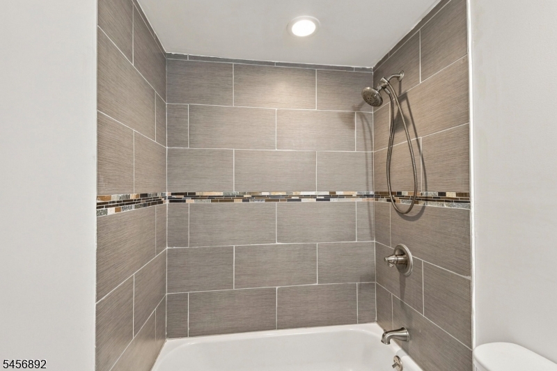1138 Mayfair Drive Rahway NJ 07065