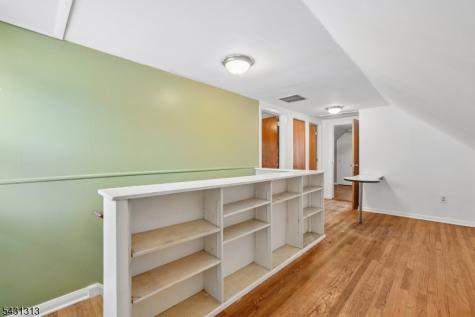 8 Parkway Place Sayreville NJ 08859