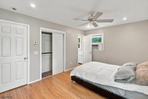 513 Wills Road Roxbury NJ 07850