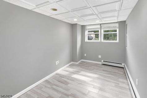 513 Wills Road Roxbury NJ 07850
