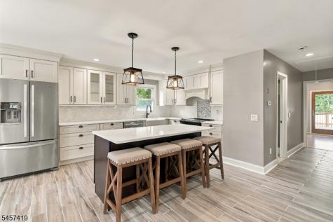 513 Wills Road Roxbury NJ 07850