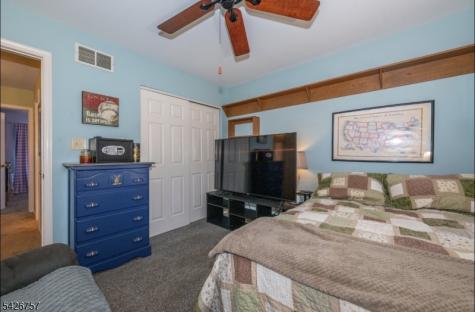 11 Hearthstone Drive Vernon NJ 07461
