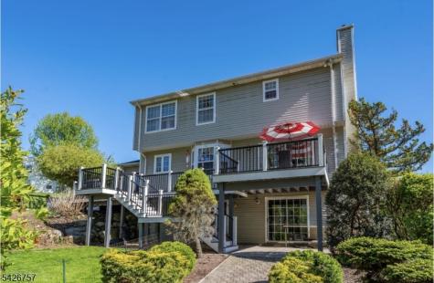 11 Hearthstone Drive Vernon NJ 07461