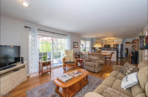 11 Hearthstone Drive Vernon NJ 07461