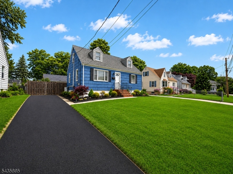 89 Leo Street Edison NJ 08817