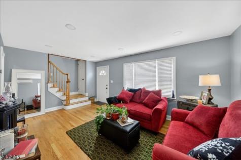 89 Leo Street Edison NJ 08817