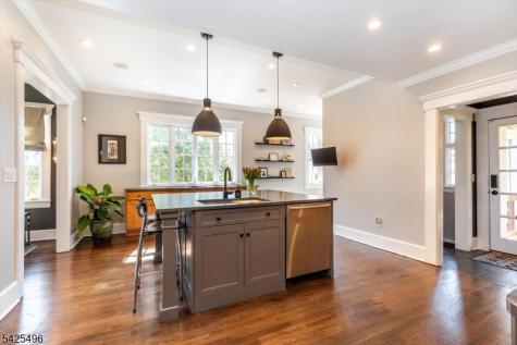 108 Durand Road Maplewood NJ 07040