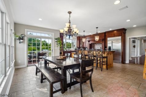 3 Balmoral Drive Alexandria NJ 08867