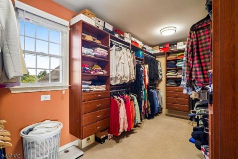 3 Balmoral Drive Alexandria NJ 08867
