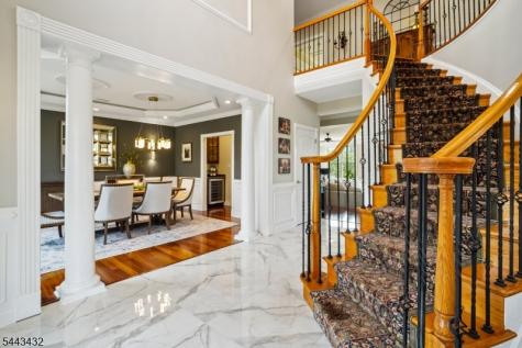 3 Balmoral Drive Alexandria NJ 08867