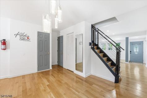 148 Jerome Place Bloomfield NJ 07003