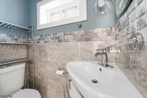 148 Jerome Place Bloomfield NJ 07003