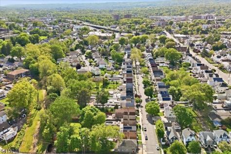148 Jerome Place Bloomfield NJ 07003