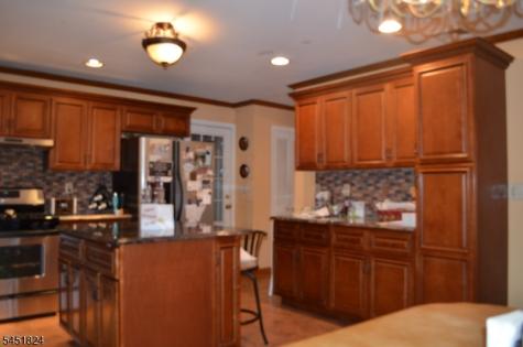 1 Glenbrook Court Hanover NJ 07981