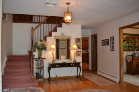 1 Glenbrook Court Hanover NJ 07981