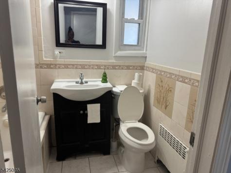 495 Berkeley Avenue City Of Orange NJ 07050