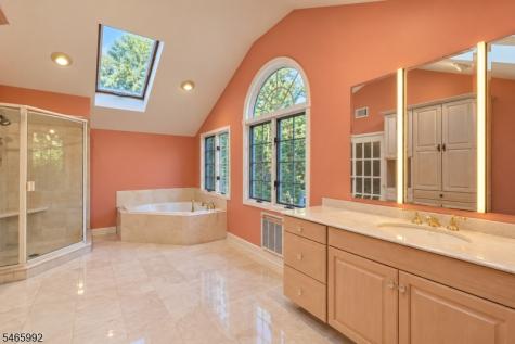 15 Norman Circle Madison NJ 07940