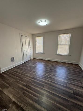 252 N 19th Street East Orange NJ 07017
