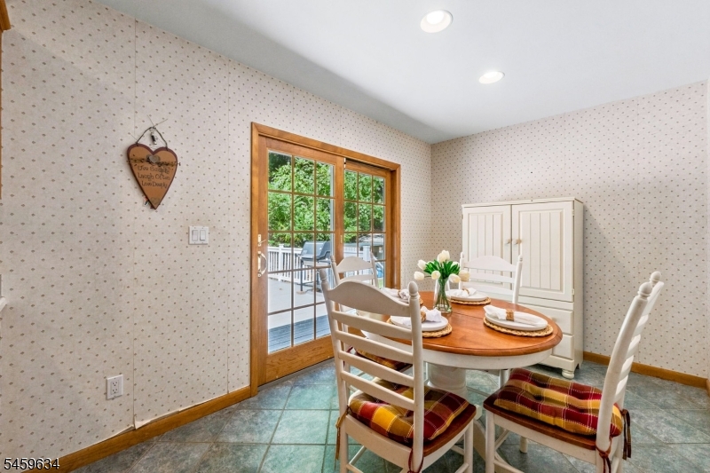 18 Fox Hollow Court Vernon NJ 07462