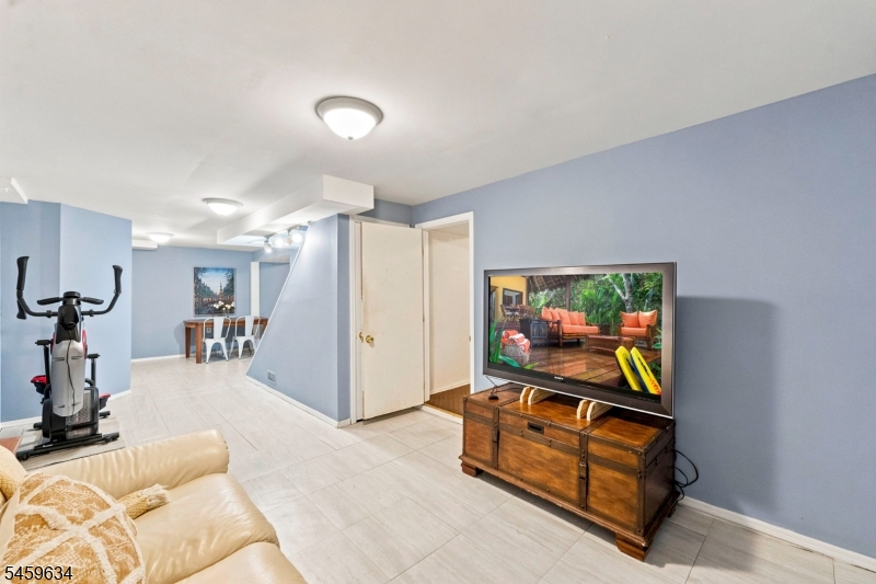 18 Fox Hollow Court Vernon NJ 07462