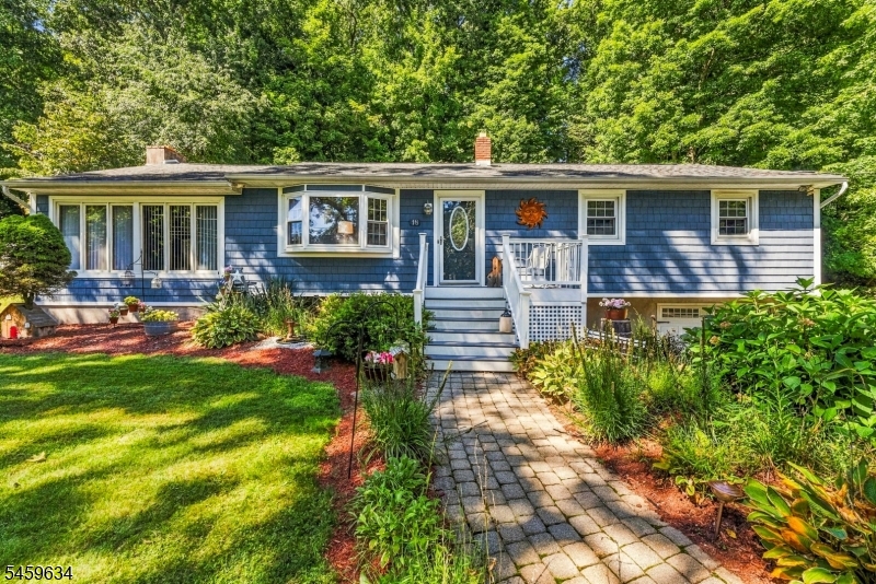 18 Fox Hollow Court Vernon NJ 07462