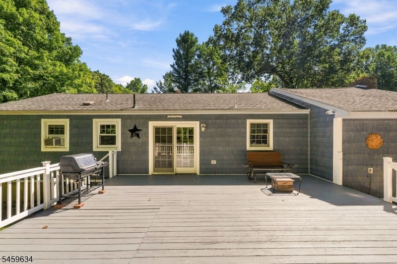 18 Fox Hollow Court Vernon NJ 07462