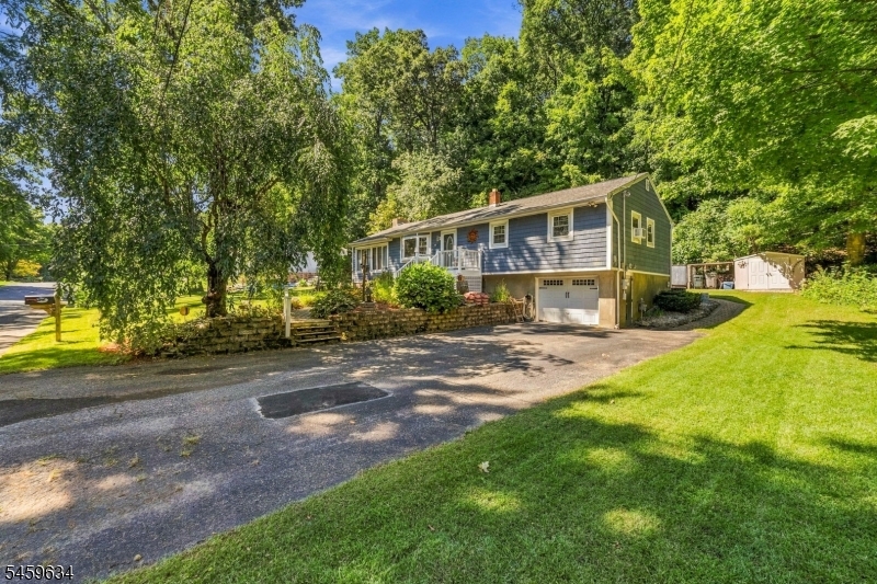 18 Fox Hollow Court Vernon NJ 07462