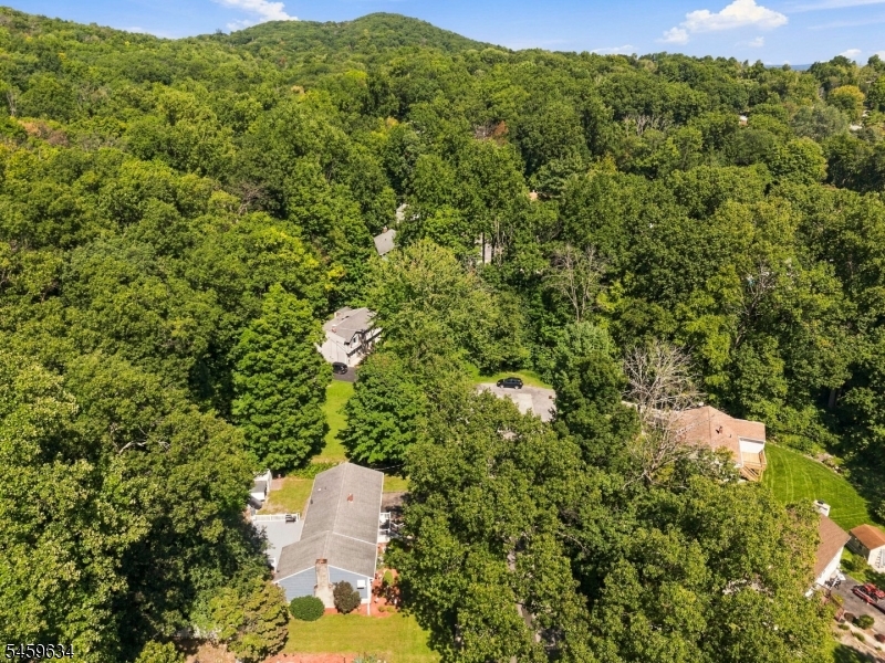 18 Fox Hollow Court Vernon NJ 07462