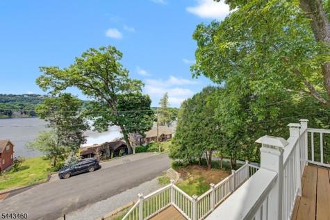 49 Birch Parkway Byram NJ 07871