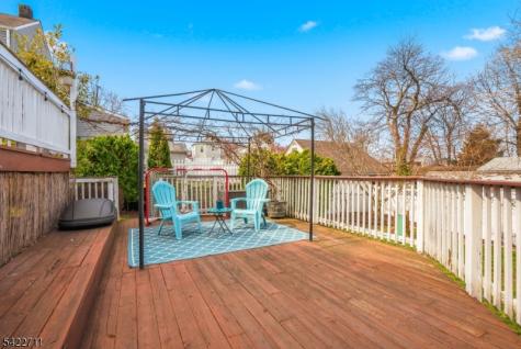 501 Chase Avenue Lyndhurst NJ 07071