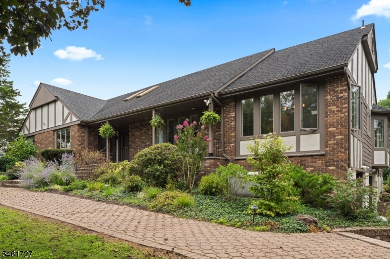 12 Craig Road Readington NJ 08853