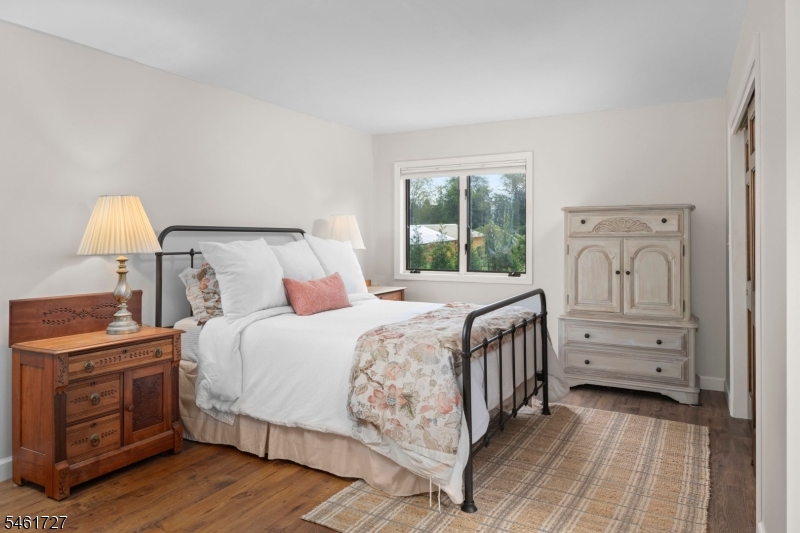 12 Craig Road Readington NJ 08853