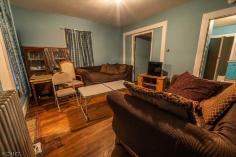 25 Goodwin Avenue Newark NJ 07112