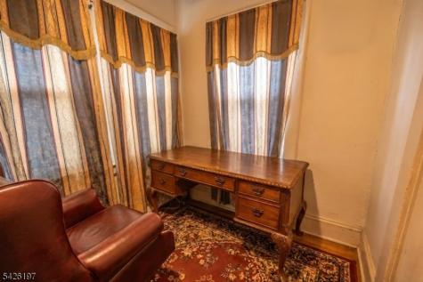 25 Goodwin Avenue Newark NJ 07112