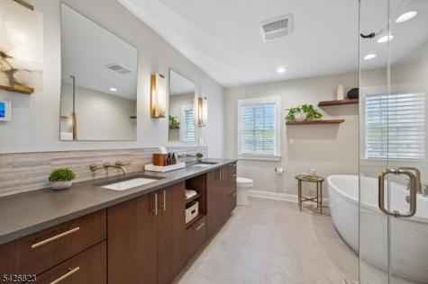 3 Glenmere Drive Chatham NJ 07928