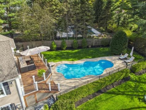 3 Glenmere Drive Chatham NJ 07928