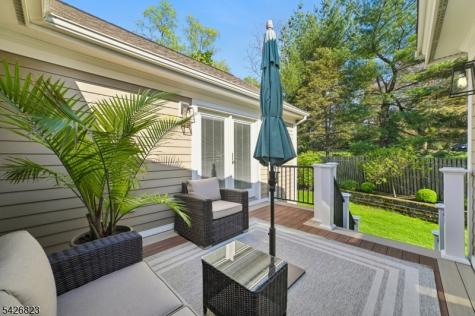 3 Glenmere Drive Chatham NJ 07928
