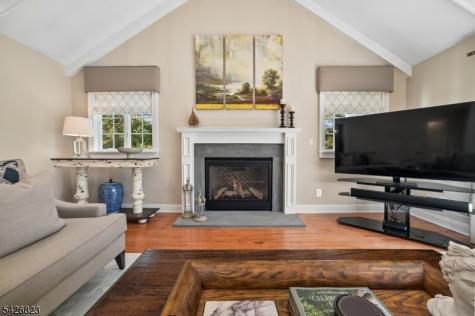 3 Glenmere Drive Chatham NJ 07928