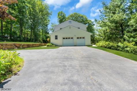132 Rolling Ridge Road West Milford NJ 07480