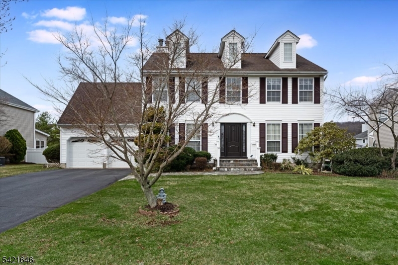 15 Crossing Drive Mount Olive NJ 07836