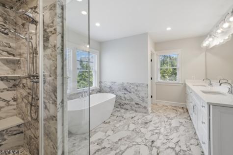 2 Weimer Court Allendale NJ 07401