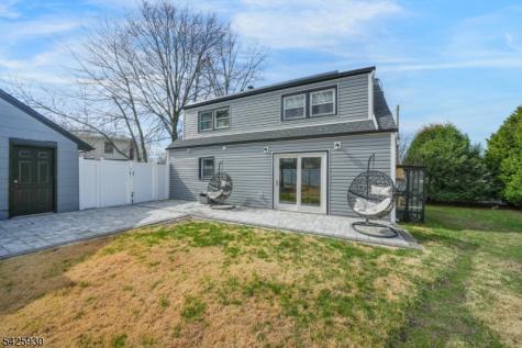 33 Cathy Avenue Hawthorne NJ 07506