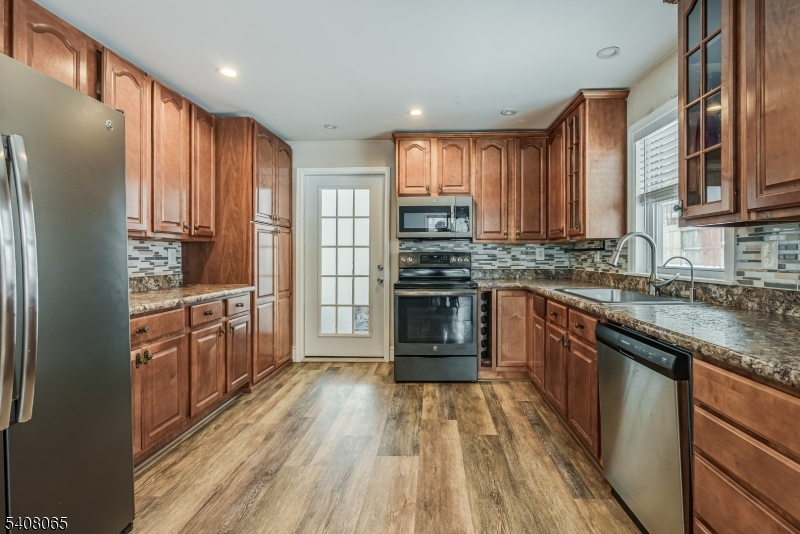 108 Lake Avenue Newton NJ 07860
