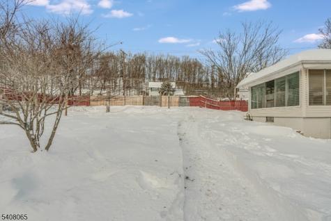 108 Lake Avenue Newton NJ 07860