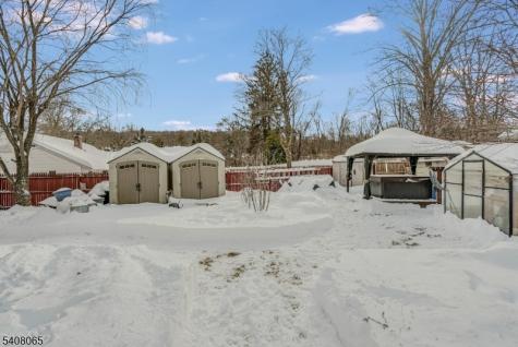108 Lake Avenue Newton NJ 07860