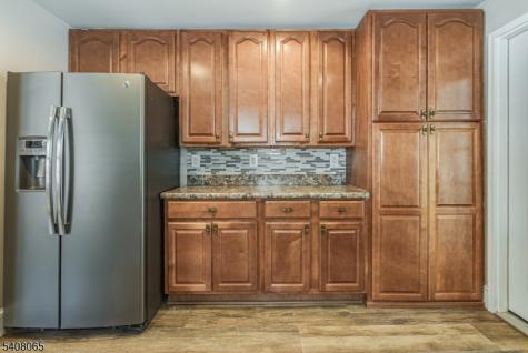 108 Lake Avenue Newton NJ 07860